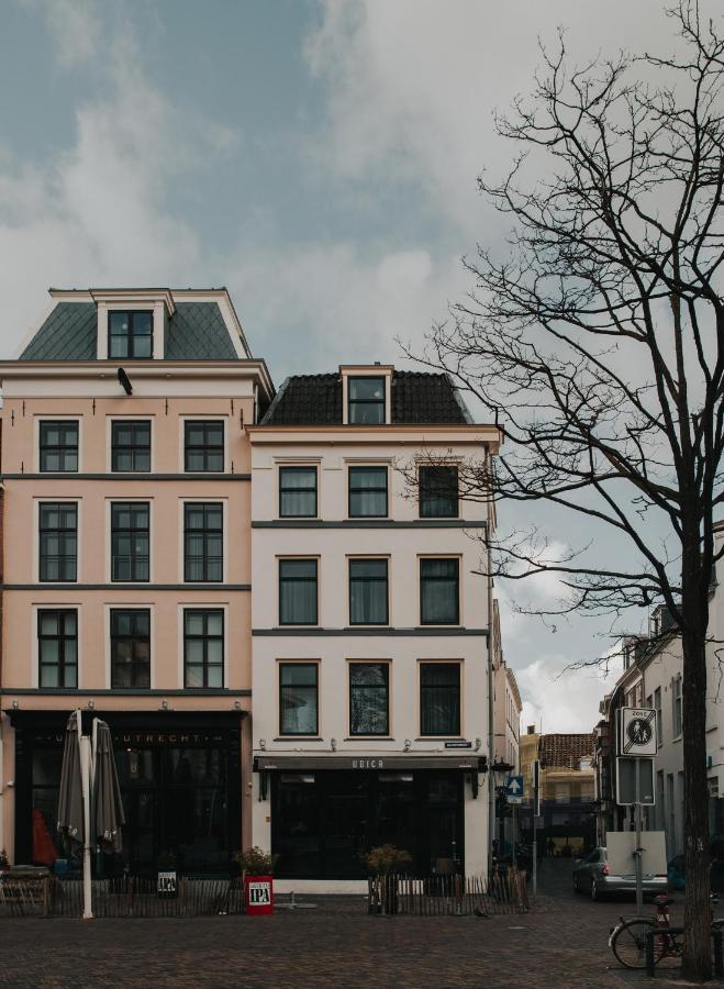 Mother Goose Hotel Utrecht Bagian luar foto