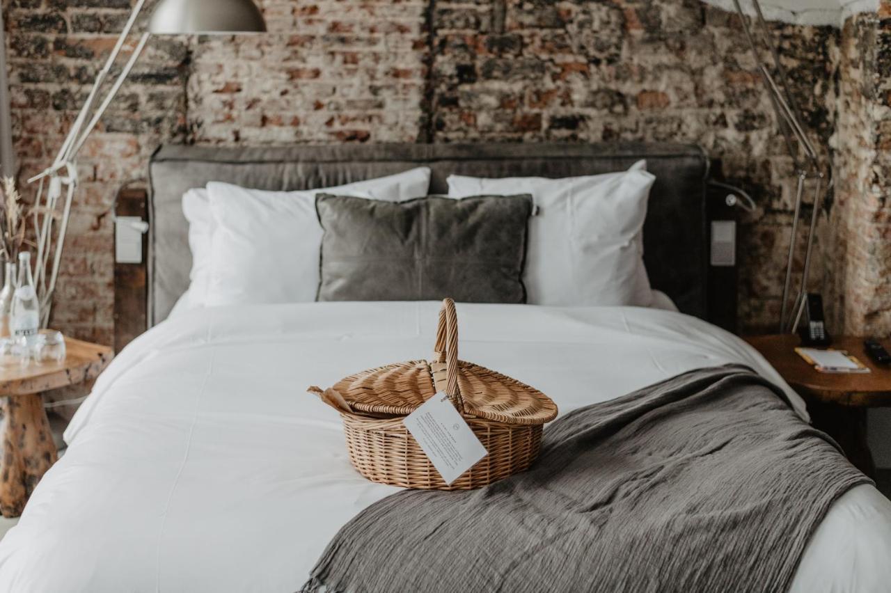 Mother Goose Hotel Utrecht Bagian luar foto