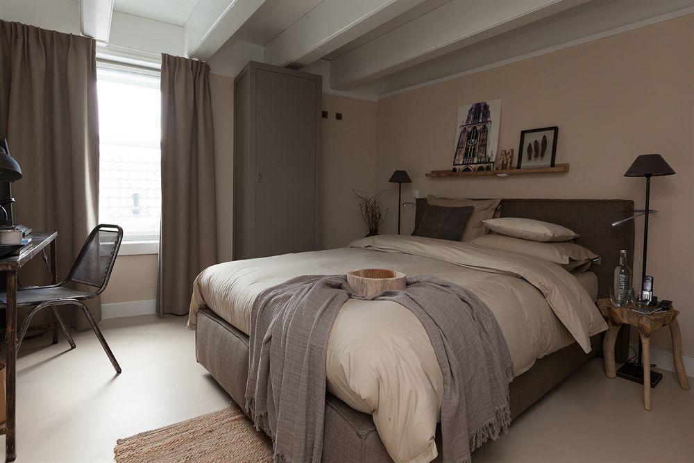 Mother Goose Hotel Utrecht Bagian luar foto