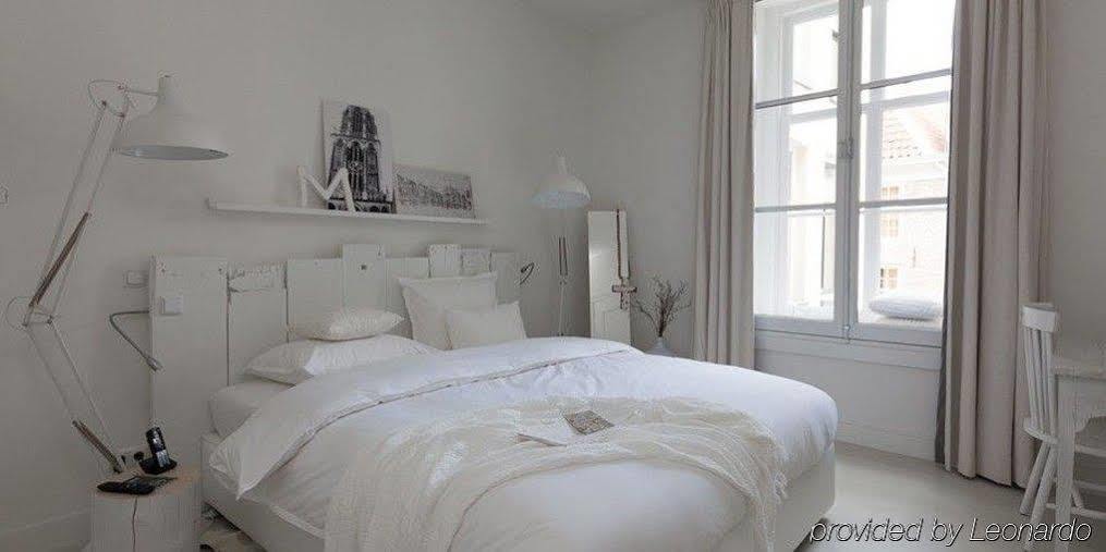 Mother Goose Hotel Utrecht Bagian luar foto